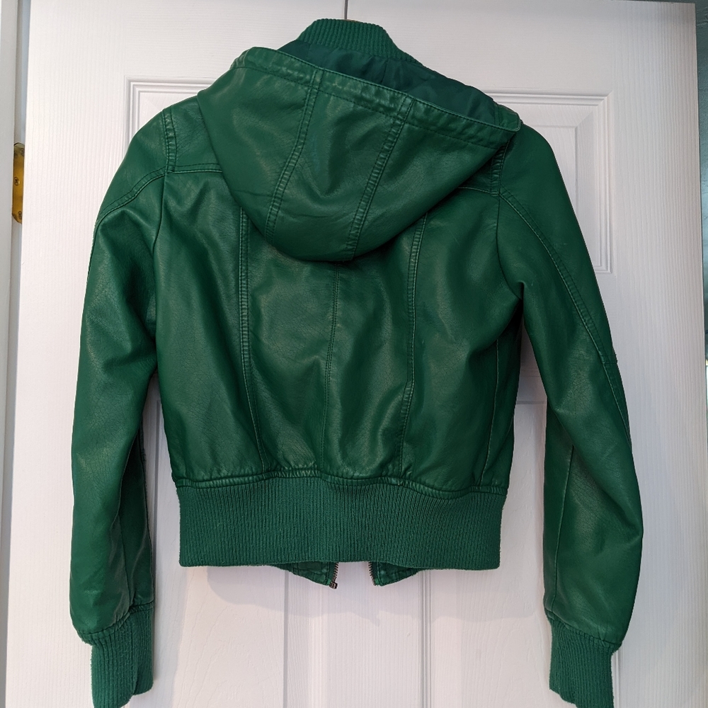 Jacket - Picture 2 of 4